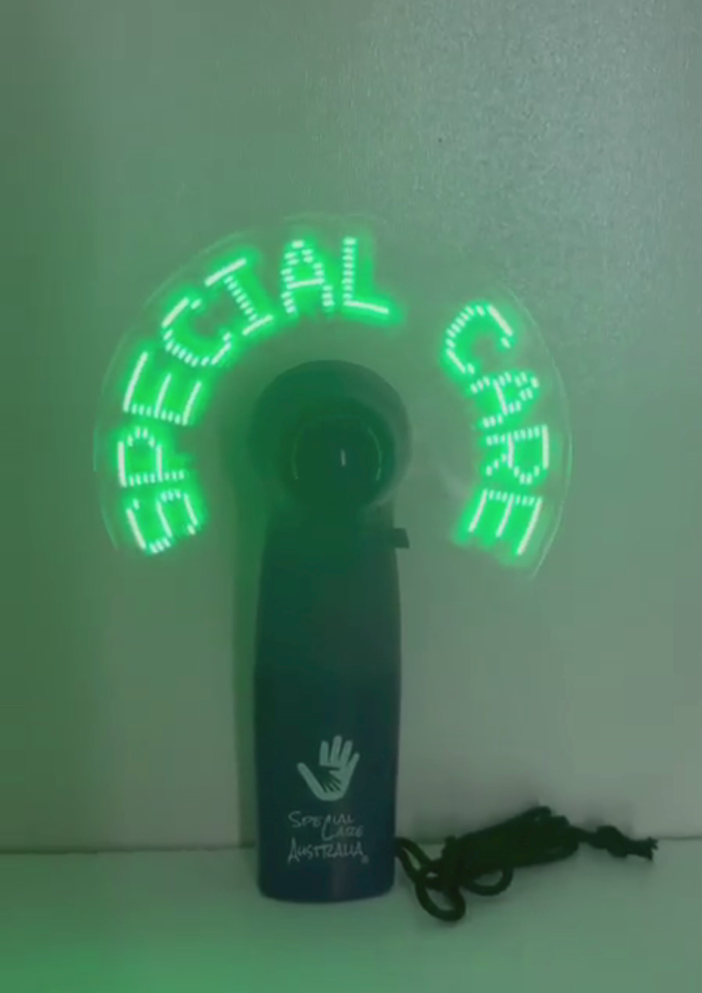 Battery-Powered Mini Fan